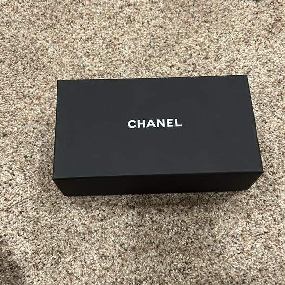 CHANEL Square Sunglasses - Black with Logo - Picture 11 of 11
